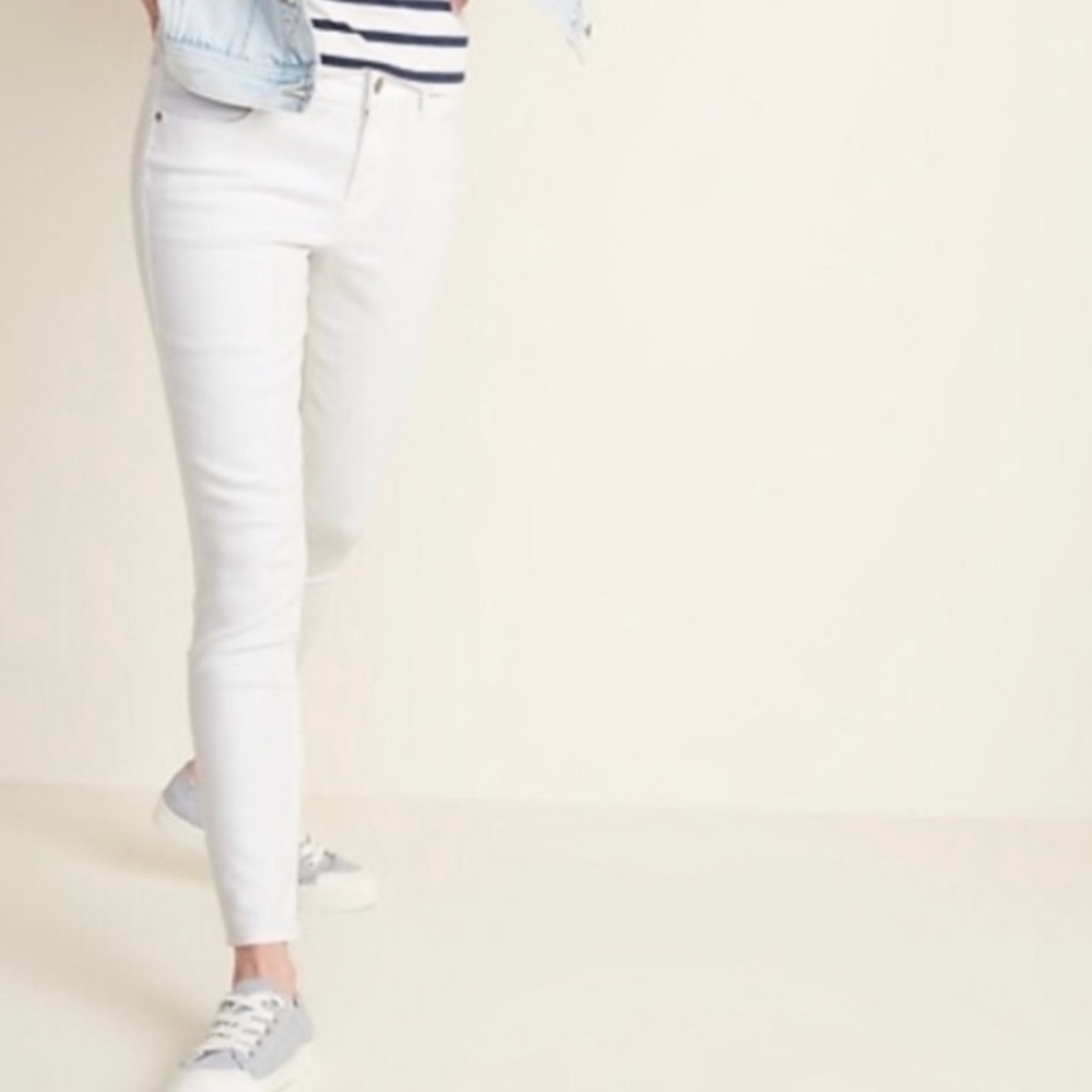 OLD NAVY I Jeans White Super Skinny Mid-Rise Size 10